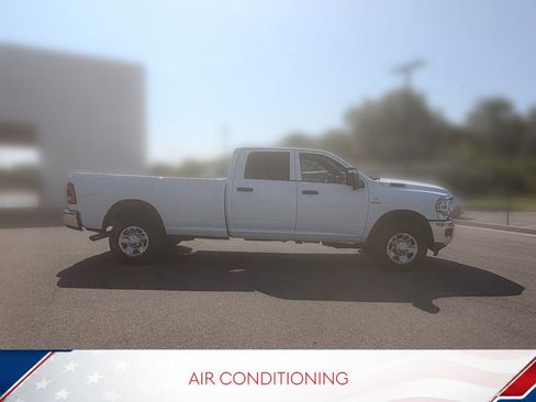 Used 2024 RAM 2500 Tradesman w/ Towing Technology Group AWD/4WD image 4