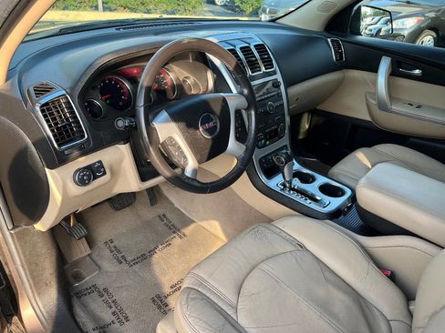 Used 2011 GMC Acadia SLT image 19