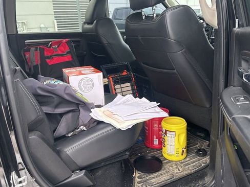 Used 2018 RAM 2500 Laramie w/ Sport Appearance Group image 21