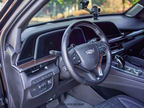 Used 2023 Cadillac Escalade ESV Sport Platinum image 68