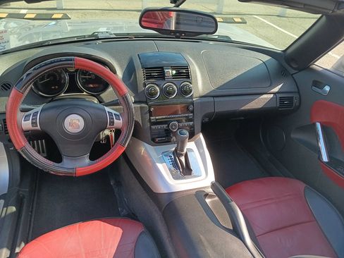 Used 2007 Saturn Sky w/ Premium Trim Pkg RWD image 19