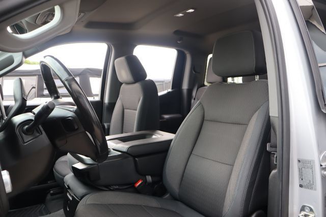 Used 2019 GMC Sierra 1500 SLE w/ SLE Value Package AWD/4WD image 18