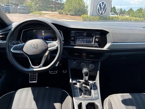 Certified 2024 Volkswagen Jetta Sport FWD image 17