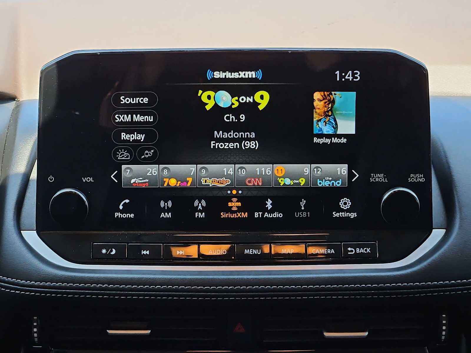Used 2023 Nissan Rogue Platinum w/ Platinum Premium Package FWD image 26