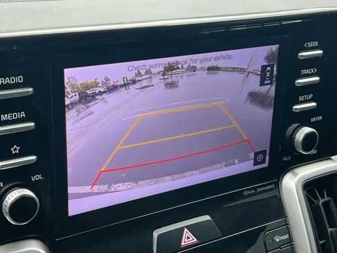 Used 2021 Kia Sorento EX w/ Panoramic Sunroof Package image 27