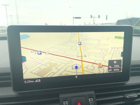 Used 2019 Audi SQ5 Premium Plus w/ Premium Plus Package image 16