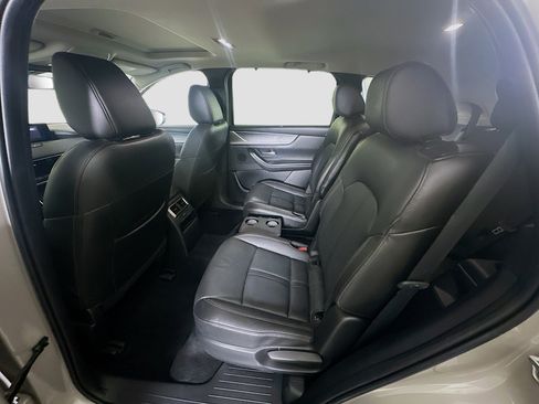 Used 2024 MAZDA CX-90 Plug-In Hybrid w/ Preferred AWD/4WD image 30