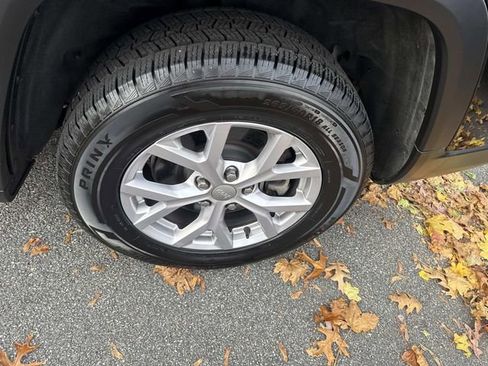 Used 2021 Jeep Grand Cherokee L Limited image 16