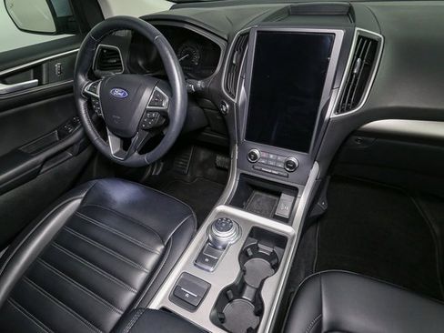 Used 2024 Ford Edge SEL w/ Convenience Package image 18