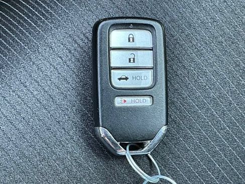 Used 2022 Honda Accord Sport image 18