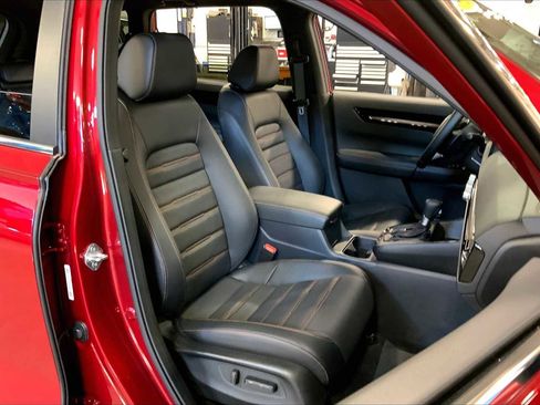 Used 2025 Honda CR-V Sport Touring image 9