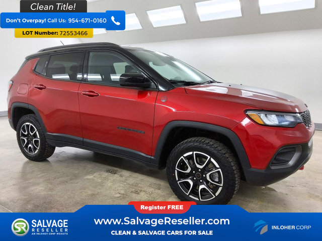 Used 2025 Jeep Compass Trailhawk AWD/4WD image 5