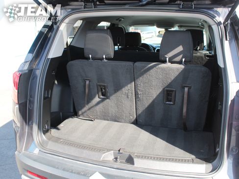 Used 2019 GMC Acadia SLE image 30