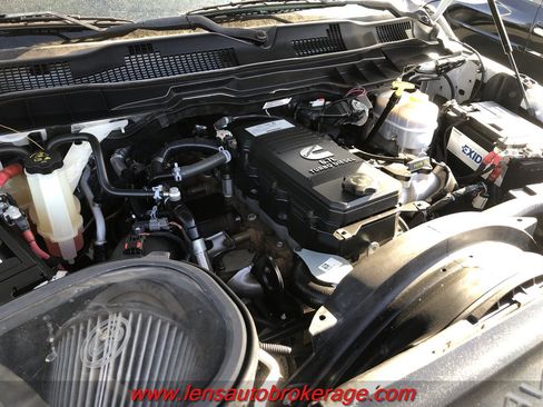 Used 2018 RAM 3500 Laramie w/ Sport Appearance Group image 22