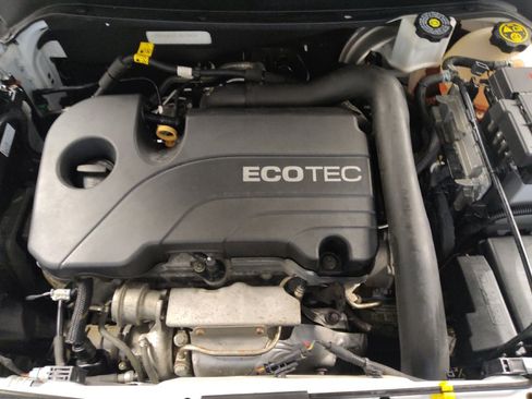 Used 2020 Chevrolet Equinox LS w/ LS Convenience Package FWD image 30