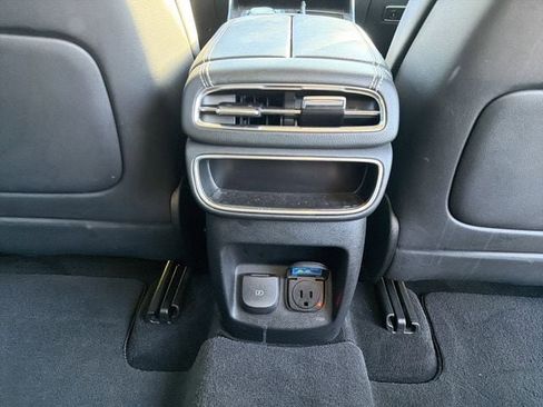 Used 2024 Genesis GV80 2.5T image 22