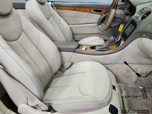 Used 2007 Mercedes-Benz SL 550 image 21