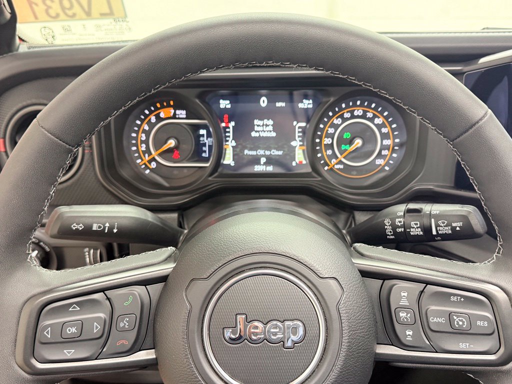 Used 2026 Jeep Wrangler Unlimited Rubicon AWD/4WD image 47