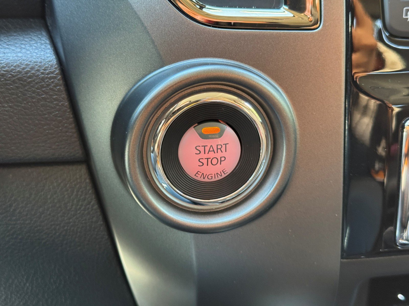Used 2016 Nissan Titan Platinum Reserve RWD image 23