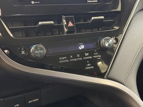 Used 2023 Toyota Camry LE FWD image 33
