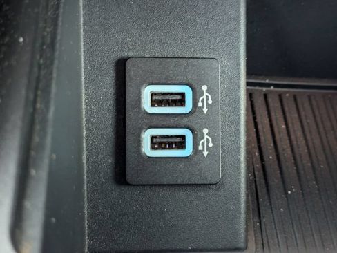 Used 2017 Ford F250 Platinum w/ Platinum Ultimate Package AWD/4WD image 24