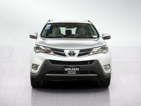 Used 2015 Toyota RAV4 XLE AWD/4WD image 8