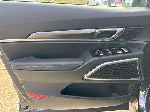 New 2025 Kia Telluride S FWD image 21