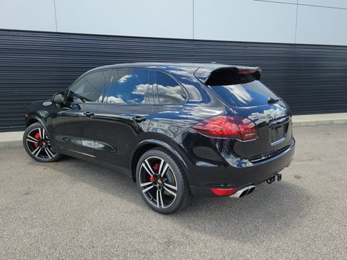 Used 2014 Porsche Cayenne AWD/4WD image 9