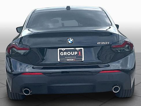 Used 2026 BMW 230i Coupe w/ Convenience Package RWD image 4