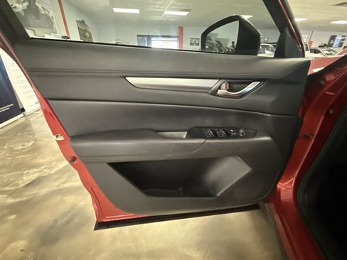 Used 2019 MAZDA CX-5 Touring AWD/4WD image 14