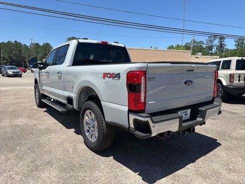 New 2026 Ford F250 Lariat w/ Chrome Package AWD/4WD image 6