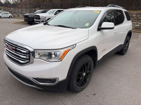 Used 2019 GMC Acadia SLT image 3