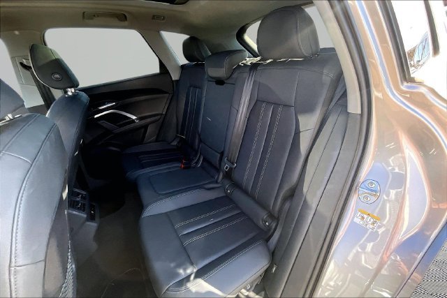 Used 2026 Audi Q5 Premium w/ Convenience Package AWD/4WD image 27