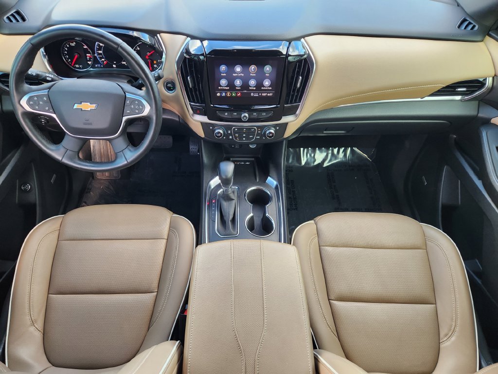 Used 2023 Chevrolet Traverse Premier FWD image 26