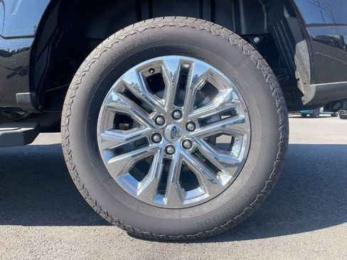 New 2025 Ford F150 Lariat w/ Equipment Group 502A High image 8