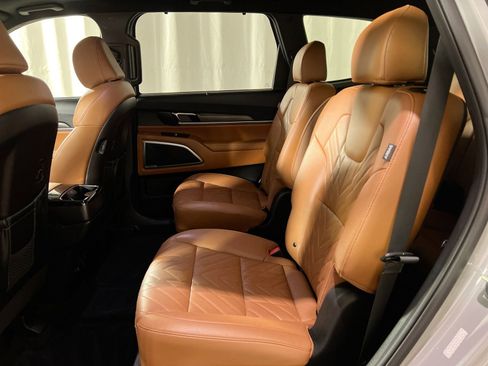 Used 2024 Kia Telluride EX X-Line image 25