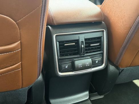 Used 2020 Subaru Forester Touring w/ Popular Package #2 AWD/4WD image 19