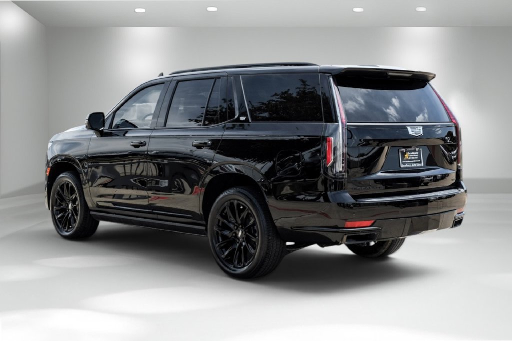 Used 2021 Cadillac Escalade Sport Platinum w/ LPO, ONYX Package AWD/4WD image 9