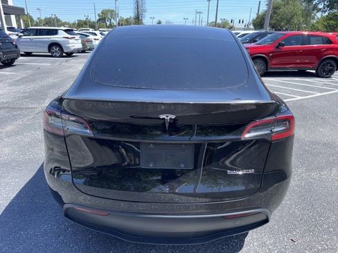 Used 2023 Tesla Model Y Performance AWD/4WD image 5