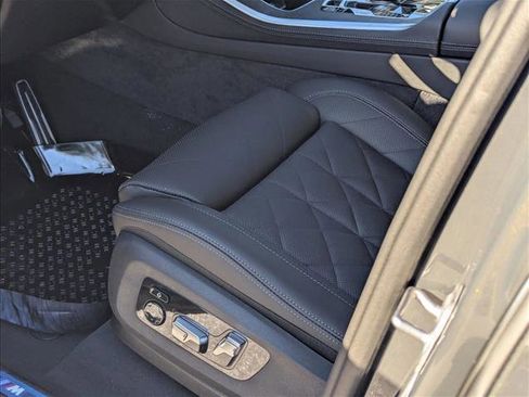 New 2026 BMW X5 sDrive40i image 4