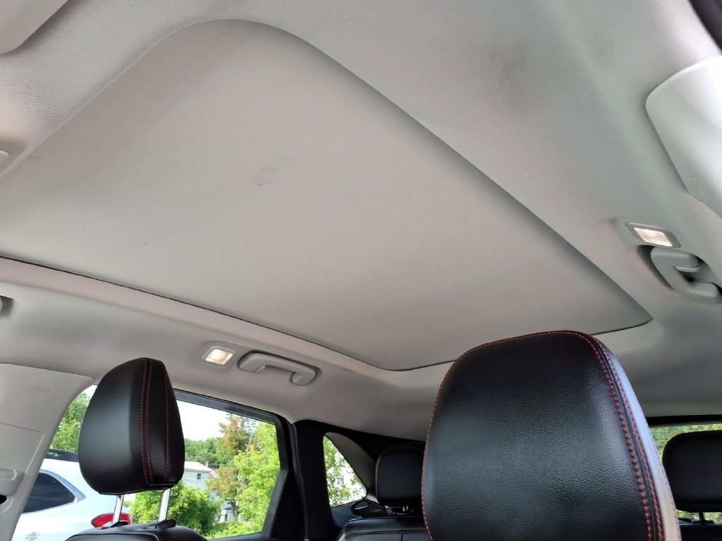 Used 2022 Ford Escape SEL w/ SEL Stealth AWD Package image 14