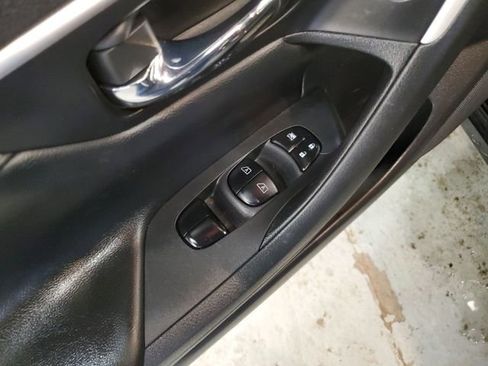 Used 2016 Nissan Altima 2.5 SL w/ 2.5 Technology w/LED Package image 12