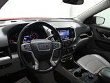 Used 2022 GMC Terrain SLT image 2