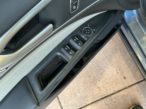 Used 2019 Ford Fusion S image 15