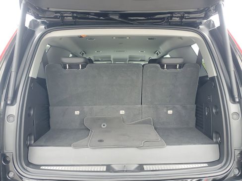 Used 2019 Cadillac Escalade 2WD image 8