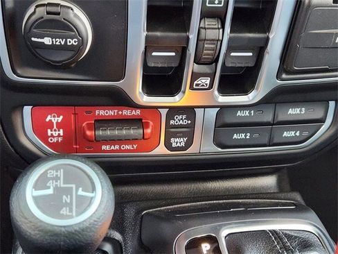 New 2025 Jeep Gladiator Rubicon w/ Safety Group image 16