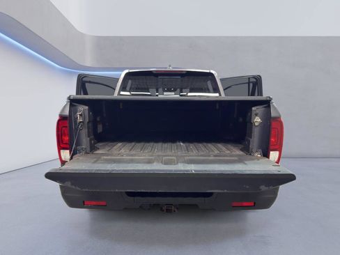 Used 2017 Honda Ridgeline RTL-E image 11