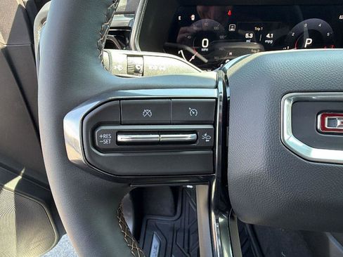 New 2026 GMC Canyon AT4 AWD/4WD image 29