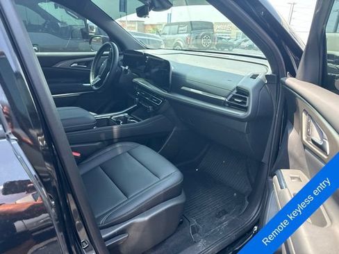 Used 2026 Chevrolet Traverse LT w/ Midnight/Sport Edition AWD/4WD image 14