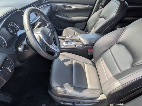 Used 2025 INFINITI QX50 Pure AWD/4WD image 11